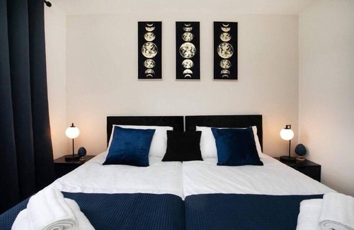 Rugby House | Fern Green Close