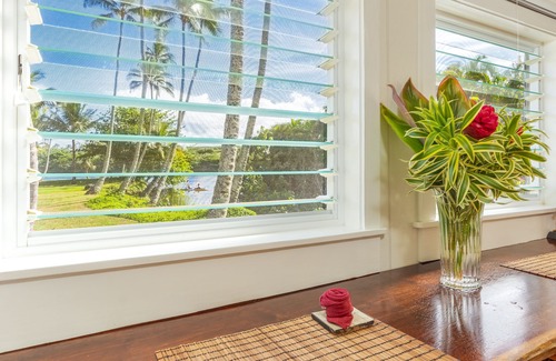 Wailua Cottage | Fern Grotto Inn -Trip Advisor & Lonely Planet Recommends our Old Style Cottages!