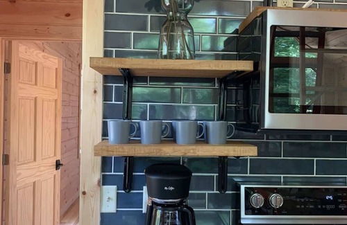 McArthur Cabin | Fern Woods A modern take on Hocking Hills cabins