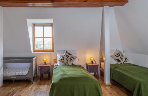 Csesznek House | Ferrata Vendégház