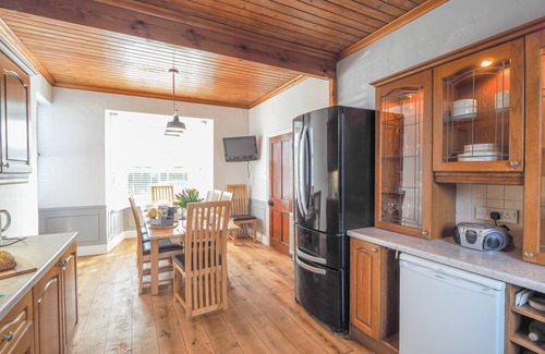 Cross Inn Cottage | Ferwig, New Quay - Four Bedroom Cottage, Sleeps 8