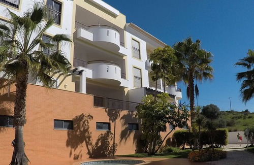Albardeira Apartment | fewo-algarve lagos vacation wintering sea view - Pool