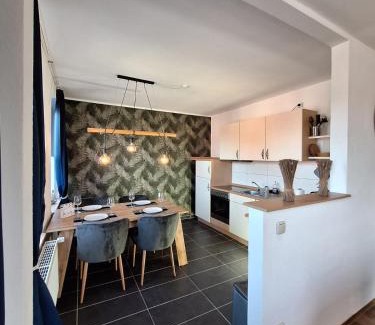 Esens Apartment | FeWo-Butze 2 Esens