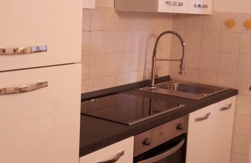 Hehlen Apartment | FEWO Flower Power directly on the Weser in the beautiful Weserbergland