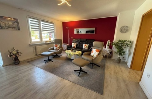 Frohnhausen Apartment | FeWo Galliet: central, quiet, luxuriously equipped, Wifi free