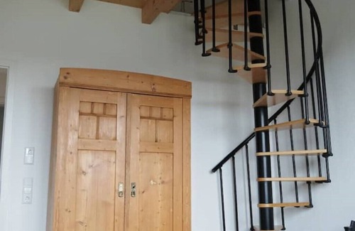 Teningen Apartment | Fewo Hinundweg-süd mit Elzblick, Nahe Kaiserstuhl