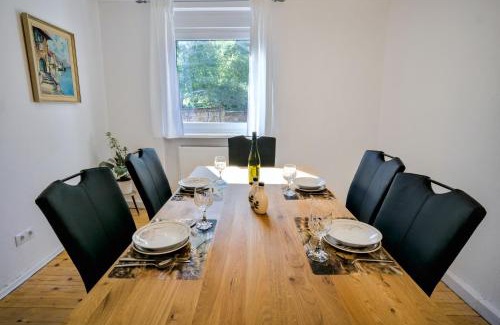 Neustadt-Hambach House | FeWo Römerweg