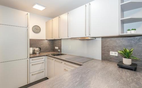 Dziwnowek Apartment | FEWO Sea View Central Tower Porta Mare 10 Floor