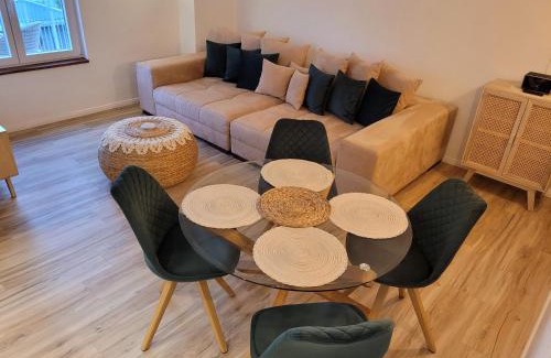 Heiligenhafen Apartment | FeWo Todeskino 'Strandgut' in Heiligenhafen