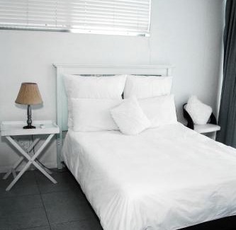 Hillhead Apartment | Fez@143Oceandune
