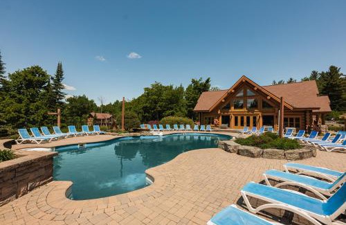 Fiddler Lake Resort Ski Chalet | Fiddler Lake Resort Private Pool Sauna Hot Tub