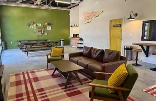 Travelers Rest Cabin | Field Trip Unit 23 A-Frame/Cozy A-Frame with private fire pit