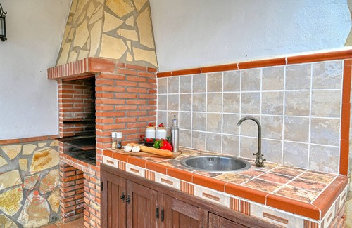 Sayalonga Ski Chalet | Finca Aurelia in countryside Malaga - TCM