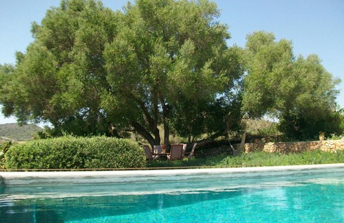 S'alqueria Blanca Villa | Finca CA NA TONINA in Santany for 8 people. BBQ Private pool- VILLAONLINE - Free Wifi