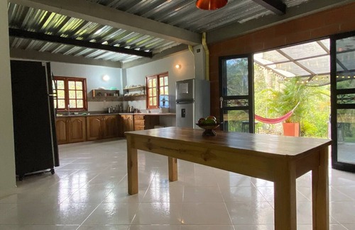 San Rafael House | Finca con Piscina en San Rafael a 1 Minuto del rio con Wifi Para 6 a 12 Personas
