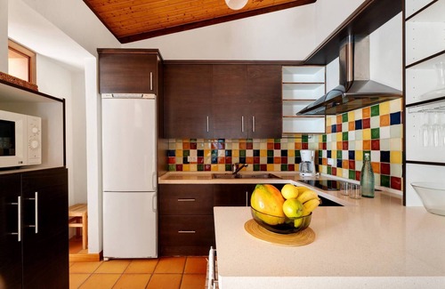 Playa San Juan Apartment | Finca La Calabacera Casa Blanca num0074