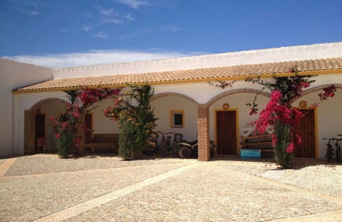 Villamartin Villa | FINCA LAS GATERASn6-BEDROOM VILLA WITH PATIO AND LARGE INFINITY POOL