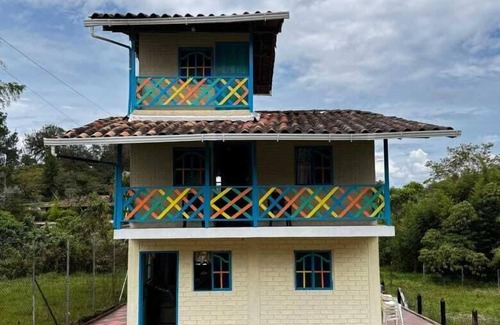 Guatape Cottage | Finca Playa Hermosa