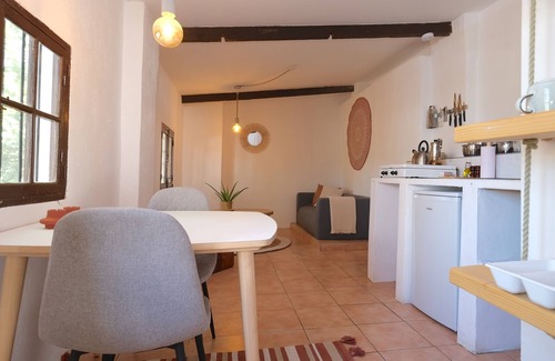 Malaga-Este Bed & Breakfast | Finca Serrato