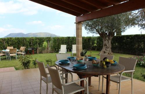 Sa Pobla House | finca son gallina con piscina y jardín en Sa Pobla, ideal para 6 personas