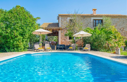 Buger Cottage | Finca SON TRESCO for 11 in Buger with Pool
