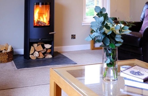 Findhorn House | Findhorn Holiday House is a spacious modern bungalow, large garden. New listing.