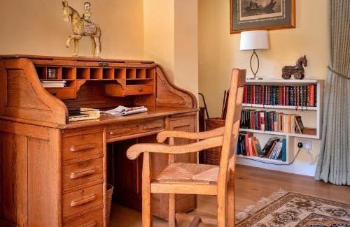 Kingham House | Finest Retreats - Lodge Cottage