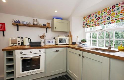 St. Mawgan House | Finest Retreats - Old Lanvean Cottage