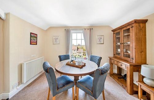 Thirsk Apartment | Finest Retreats - Pennine Hall Apt