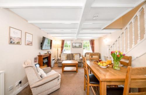 Thirsk House | Finest Retreats - Swaledale Hall Cottage