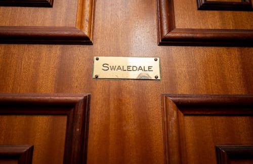 Thirsk House | Finest Retreats - Swaledale Hall Cottage
