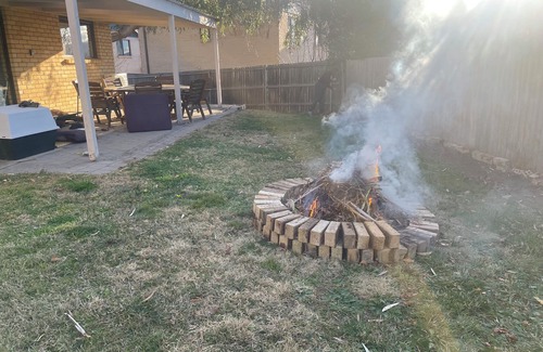 Jindabyne House | Fingal Snow:Internet,Jindabyne,Snowy mtns,ski,pets