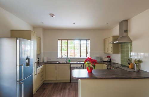 Saltash Cottage | Fir Cottage - UK38485