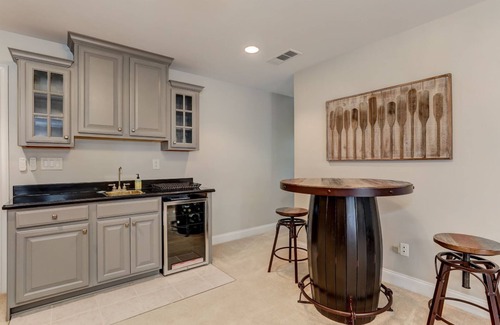 Big Canoe House | Firefly Landing - Relax in style in Big Canoe!