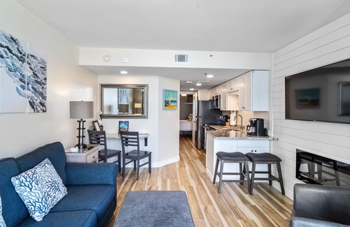 Arcadian Shores Apartment | Fireplace & Direct Ocean Views! Cozy Winter Deals!