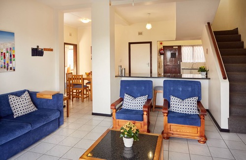 Shelly Beach Apartment | First Group Club Hacienda