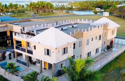 Nadi Hotel | First home Fiji