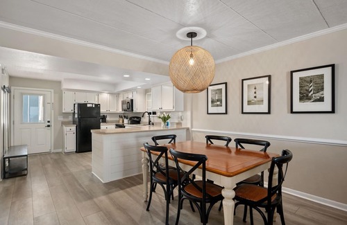 South Nags Head Condo | First Light: PierView Oceanfront Condo, Contemporary Vibes & Stunning Views