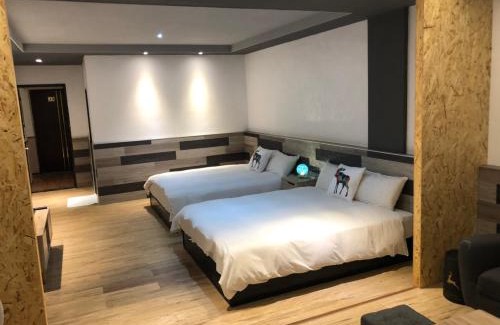 Hualien City Centre House | First Place B&B (Hualien Railway Station)