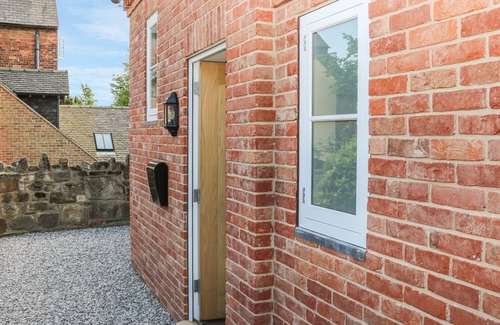Smisby Cottage | FIRTREE COTTAGE, with open fire in Ashby-De-La-Zouch