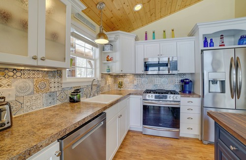 Newaygo Cottage | Fish, Hike & Hunt: Lakeside Newaygo Cottage