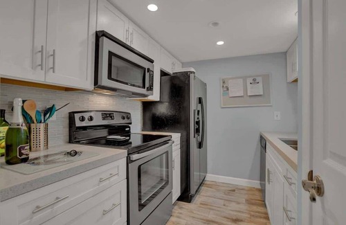 Harbor Oaks Condo | Fisherman Friend! - Coastal Condo - Views Await!