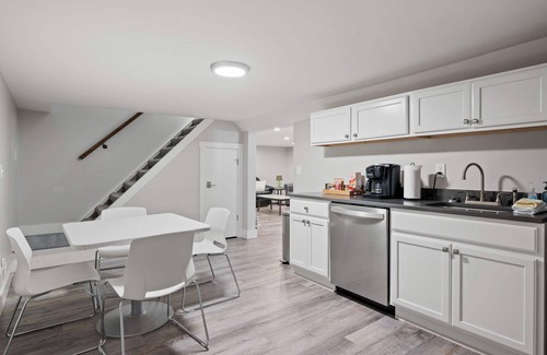 Dry Ridge House | Fishing & Skate Park/10 mins to Ark/Sleeps 14