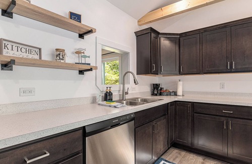 White Cloud House | Fishtails Cottage
