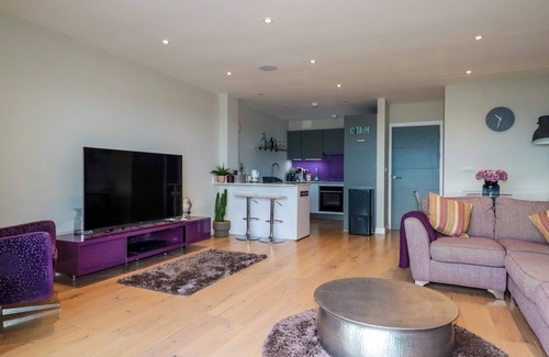 Crantock Cottage | FISTRAL TIDE, family friendly, country holiday cottage in Newquay