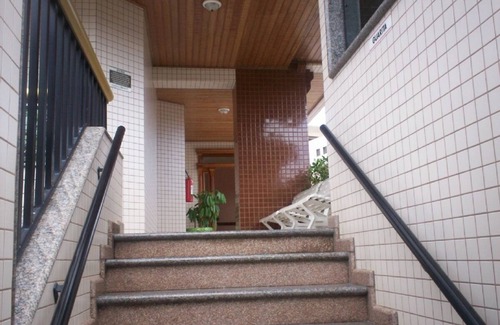 Caicara Apartment | Fit in Vila Caiçara in Praia Grande for 6 people. IMPECCABLE