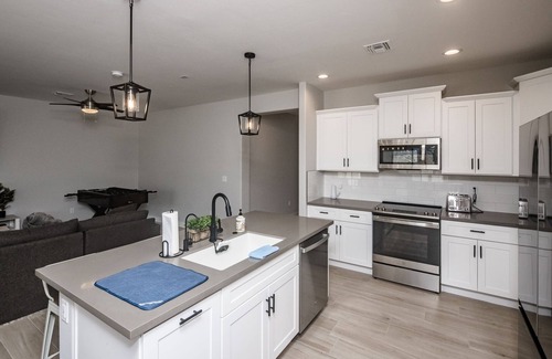 Lake Havasu City House | Five Star Family and Pet Friendly Retreat Near Windsor Beach