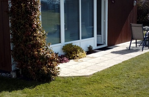 Mundesley Ski Chalet | Five Star SHACK