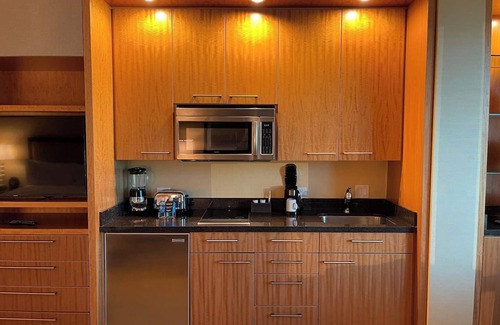 Las Vegas Condo | Five Star Trump Hotel No Resort and Cleaning Fees