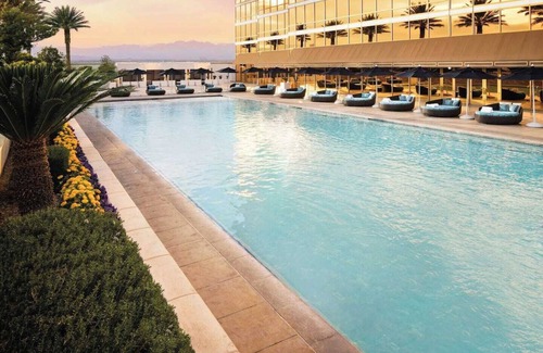 Las Vegas Condo | Five Star Trump Hotel No Resort and Cleaning Fees